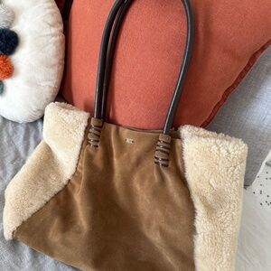 Ugg shoulder suede and shearling bag